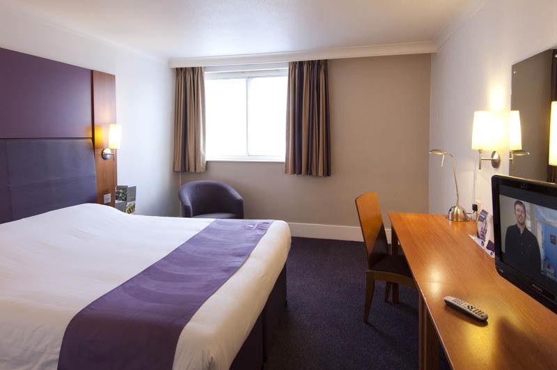 Premier Inn Coventry East Eksteriør billede