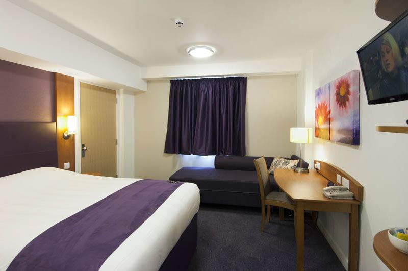 Premier Inn Coventry East Eksteriør billede